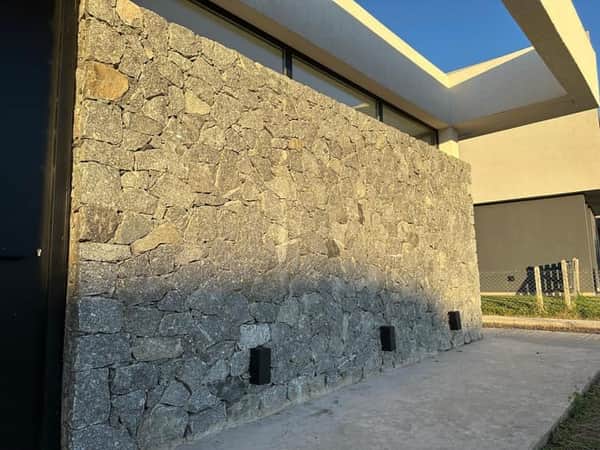 Colocación de voladura Tandil - Piedras Canning
